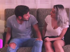 Most Excellent Giving A Kiss Ever – Get A Chance French Kisses