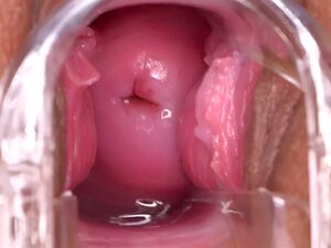 Ungewöhnliche Tschechische Nymphomanin öffnet Ihre Enge Muschi Für The Strange. Die Süße Tschechische Schönheit Klafft In Einer Rasierten Fickbox Und Schlüpft Tief In Das Spekulum, Um Den Besten Orgasmus Zu Haben