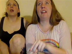 Gracieuse Fille Gode - à Fond - Cam à Cam En Direct Gratuit 9