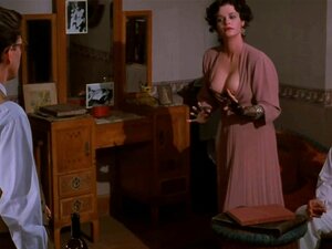 Anna Galiena Naken - Tysta Dagar I Clichy (1990)