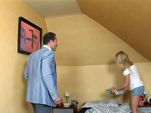 Raširite Noge Za Ljubavnicu