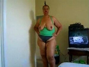 Buxom