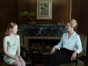 Emily Browning Naakt