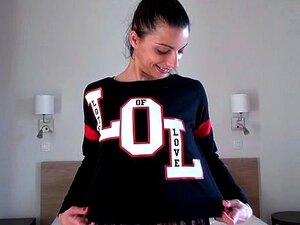 Verlegen Schatje Eerste Porno Casting