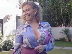 Sexual Realtor Sara Jay Face And Vagina Drilled By Large Wang Client!