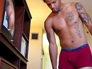 Sucking Sexy Mixed Straight Dude