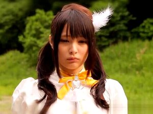 Anna Viehätysvoiman Kietoa Sinut Pauloihinsa Tämän Aasialaisen Kaunottaren HD-cosplayn Ja Taitavien Sormiensa Tahtiin. Koe Todellinen Nautinto. Älä Jää Paitsi!