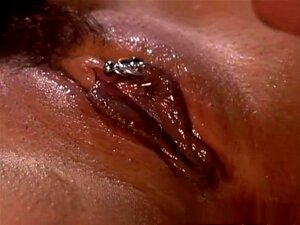 Egzotyczna Gwiazda Porno Felicia Fox W Niesamowitym Facialu, Blond Seks Klipie, Zostawia Swoje Buty Na Sobie, Stojąc W łóżku I Będąc Pieprzoną Od Dołu. To Najprostszy Sposób, By Powiedzieć, że To Nie Jest Tak Naprawdę Jej łóżko. Żadna Kobieta Na Planecie 