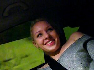 Amateur Chick Tight Pussy Pounded On A Car