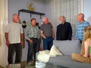 Superlatively Hyvä Vanha Ja Nuorekas Ryhmä-sukupuoli Porno Typy Kxtten Ruuvaamalla Ottaen Kasvohoidot Ja Nieleminen Spunk Suihkulähde Isoisät