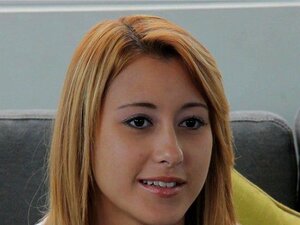 CastingCouch-X En HD - Marina Angels Se Folla Por Primera Vez En Cámara