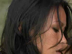 Лејди Мај нестваран секс на отвореном