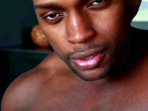 La Estrella Porno Negra Jayden Stone En Un Tirón En Solitario