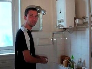 French Dude With Socks. Deux Fran軋is Pour Un Apr鑚-midi Baise En Chaussette