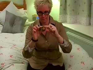 Sissy Lukittuna Siveysvyöhön Amatööri Bdsm