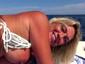 RealityKings - Milf Hunter - Brandi Jaimes Levi Cash - Zwolnienie Z łapania. RealityKings - Milf Hunter - Brandi Jaimes Levi Cash - Złap Uwolnienie