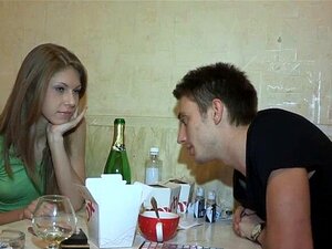 Samo Je Vrući Seks Uzbuđivao Naše Cure. Ove Prljave Kurve Preferiraju Isključivo Vruće I Grubo Jebanje