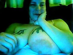 Des Nichons Comme Je Les Aime