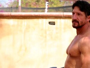 Sexy Naked Latina Gets Her Shaved Pussy Banged And Jizz