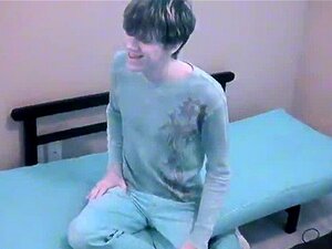 Male Models Southern Dude Joey Might Be Nice And Small, But He Claims