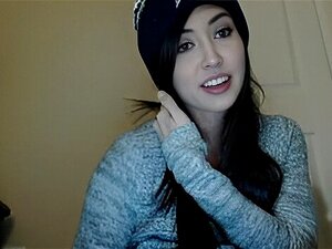 Anna Periksi Näiden Tuhmaisten 18-vuotiaiden Kameratyttöjen Salaisille Haluille Vuodelta 2014. Valmistaudu Unohtumattomaan Kokemukseen, Joka Jättää Sinut Haluamaan Lisää.