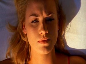 Yvonne Strahovski Sex Porn Videos - NailedHard.com