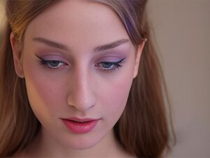 Urine Vide 1er Fist Anal Avec La Petite Mignonne De 19 Ans Sasha Paige