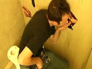 Pornô Gay Hardcore De Gloryhole E Punhetas Gays Safadas 27