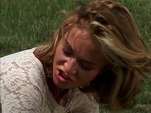 Seksiä Lähellä Järveä