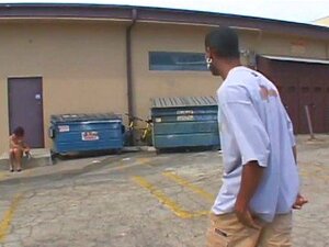 Un Grosso BBC Scopa Una Bruna Troia