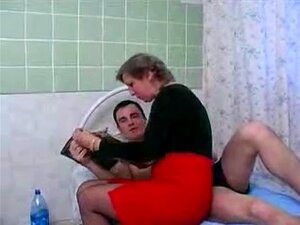 Rosyjska Dojrzała I Chłopak 217