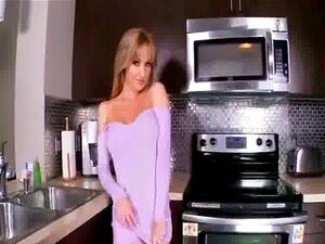 Meisje Liefde Masturberen Met Alle Soort Van Stuff Vid-04