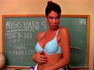 Sexy Big Tits MILF Vanessa Videl