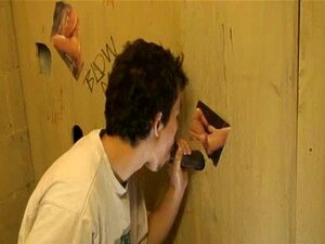 Gejowskie Hardcore Porno Z Gloryhole I Paskudne Gejowskie Ręczne Roboty 19