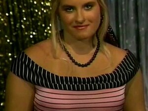 Karvainen Tyttö 130