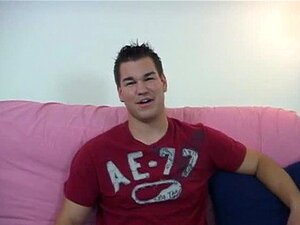 Het Bögsex Aaron Började Tafsa På Sig Själv För Att Bli Vänd