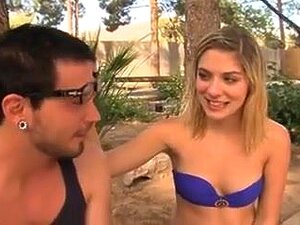Pussy Lecken Und Entblößen In Der Öffentlichkeit Auf Spring Break - Teil 1 Pussy Lecken Und Entblößen In Der Öffentlichkeit Auf Spring Break - Teil 1