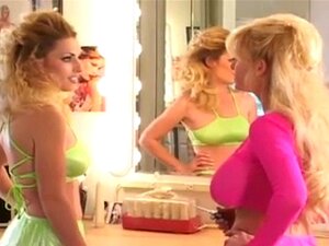Two Blondes Lesbian