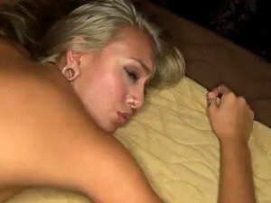 AMWF Janice Griffith Threesome (gecensureerd)