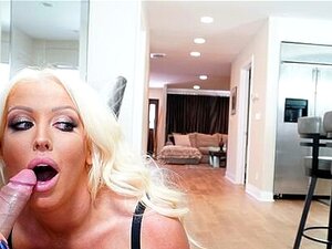 Нова јебачка играчка маћехе