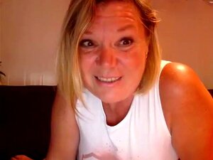 Private Amateur Dildos/toys, Webcam Porn Record With Amazing Amigold,