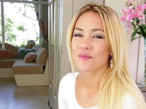 Слатка пичка дрибла сперму, слаткице пичке цуре сперму након јебања у Hd