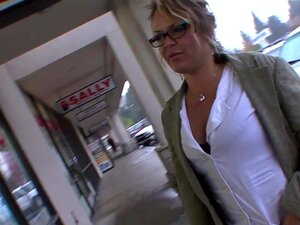 Horny Mature Babe Takes A Big Dick