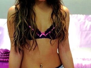 Vanessa Hudgens
