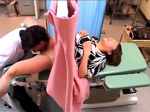 Busty Amateur MILF Anal Hardcore