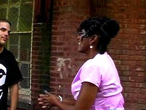 Otroligt Pass Mamma är En Fuskare