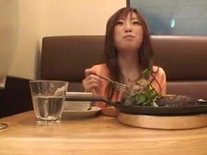 Η καταπληκτική Ιαπωνέζα πουτάνα Miu Moritani σε απίστευτο τσιμπούκι/Fera, δημόσιο JAV βίντεο