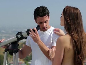 EroticaX KOPPEL's PORNO: Door Het Uitziende Glas