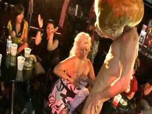 41 Great  Hot Sluts Caught Fucking At Club 021