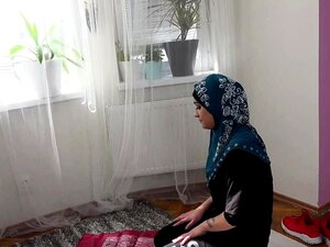 Prayer porn videos at Xecce.com